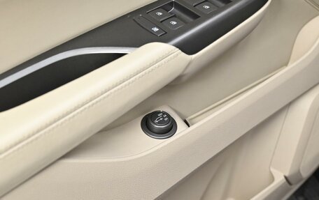 Cadillac SRX II рестайлинг, 2012 год, 1 099 000 рублей, 12 фотография