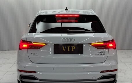 Audi Q3, 2022 год, 2 410 000 рублей, 5 фотография