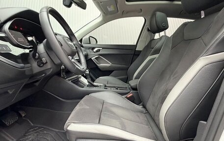 Audi Q3, 2022 год, 2 410 000 рублей, 9 фотография