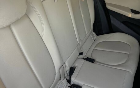 BMW X1, 2017 год, 2 100 000 рублей, 23 фотография