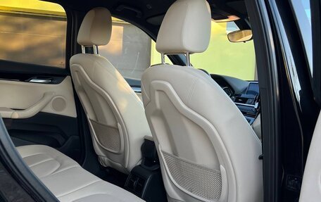 BMW X1, 2017 год, 2 100 000 рублей, 24 фотография