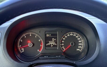 Volkswagen Polo VI (EU Market), 2016 год, 1 090 000 рублей, 24 фотография