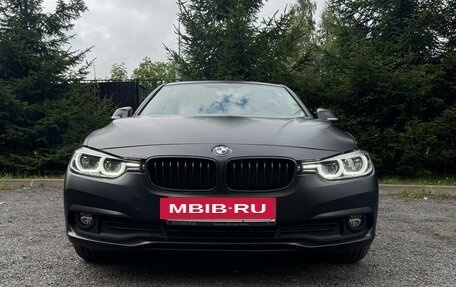 BMW 3 серия, 2017 год, 1 800 000 рублей, 3 фотография