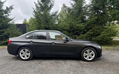 BMW 3 серия, 2017 год, 1 800 000 рублей, 9 фотография