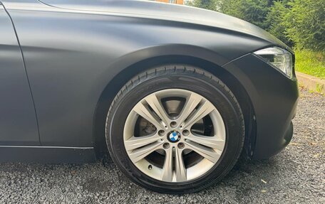BMW 3 серия, 2017 год, 1 800 000 рублей, 15 фотография