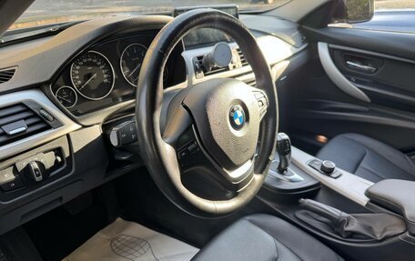 BMW 3 серия, 2017 год, 1 800 000 рублей, 22 фотография