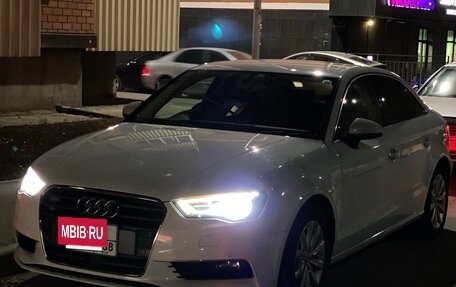 Audi A3, 2014 год, 1 300 000 рублей, 24 фотография