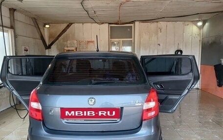 Skoda Fabia II, 2011 год, 600 000 рублей, 13 фотография