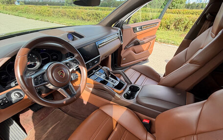 Porsche Cayenne III, 2021 год, 10 800 000 рублей, 6 фотография