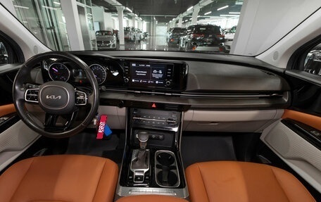 KIA Carnival, 2022 год, 3 850 000 рублей, 8 фотография