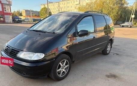 Volkswagen Sharan I рестайлинг, 1995 год, 355 000 рублей, 3 фотография