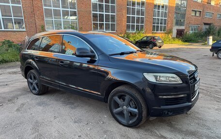 Audi Q7, 2007 год, 1 250 000 рублей, 2 фотография