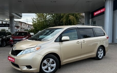 Toyota Sienna III, 2011 год, 2 050 000 рублей, 1 фотография