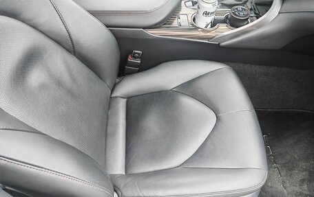 Toyota Camry, 2019 год, 2 670 000 рублей, 17 фотография