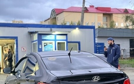 Hyundai Solaris II рестайлинг, 2015 год, 850 000 рублей, 4 фотография