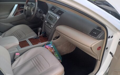 Toyota Camry, 2008 год, 1 100 000 рублей, 11 фотография