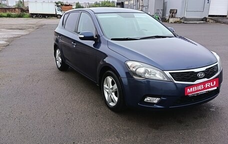 KIA cee'd I рестайлинг, 2011 год, 590 000 рублей, 3 фотография