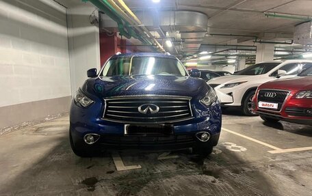 Infiniti FX II, 2012 год, 1 790 000 рублей, 2 фотография