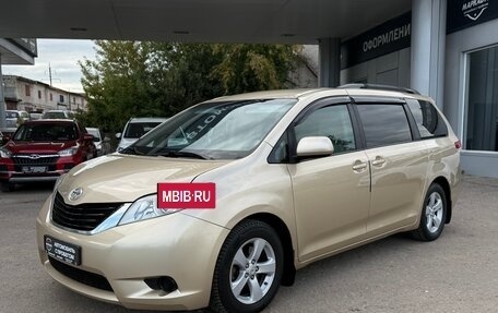 Toyota Sienna III, 2011 год, 2 050 000 рублей, 3 фотография
