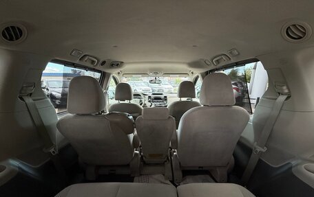 Toyota Sienna III, 2011 год, 2 050 000 рублей, 11 фотография