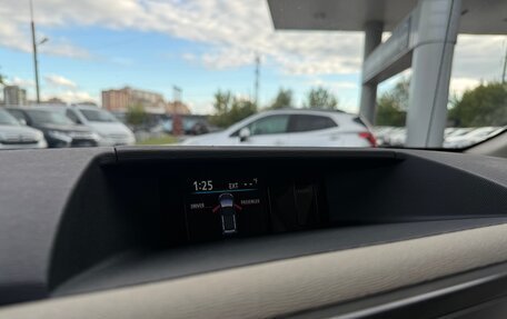 Toyota Sienna III, 2011 год, 2 050 000 рублей, 20 фотография