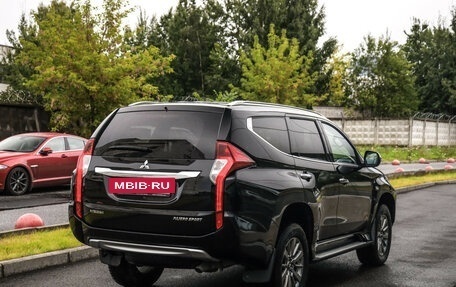 Mitsubishi Pajero Sport III рестайлинг, 2018 год, 2 699 000 рублей, 6 фотография