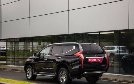 Mitsubishi Pajero Sport III рестайлинг, 2018 год, 2 699 000 рублей, 8 фотография