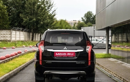 Mitsubishi Pajero Sport III рестайлинг, 2018 год, 2 699 000 рублей, 7 фотография