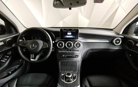 Mercedes-Benz GLC, 2018 год, 3 150 000 рублей, 14 фотография