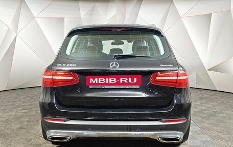 Mercedes-Benz GLC, 2018 год, 3 150 000 рублей, 8 фотография