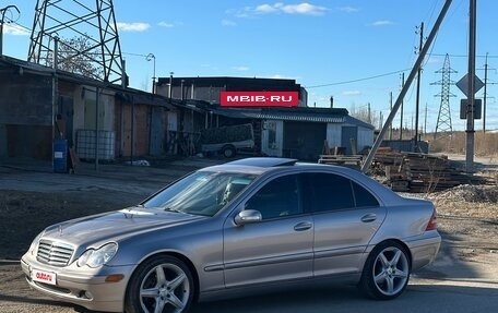 Mercedes-Benz C-Класс, 2002 год, 700 000 рублей, 2 фотография