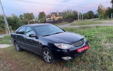 Toyota Camry V40, 2004 год, 750 000 рублей, 2 фотография