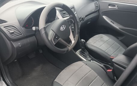 Hyundai Solaris II рестайлинг, 2014 год, 780 000 рублей, 3 фотография