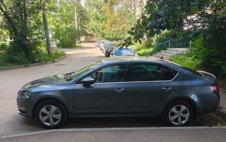 Skoda Octavia, 2018 год, 1 990 000 рублей, 5 фотография