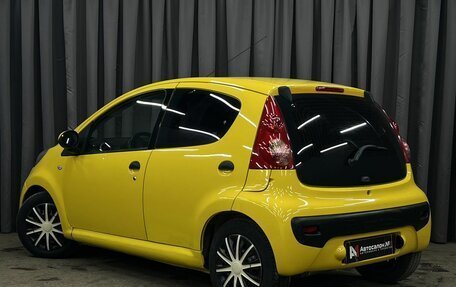 Peugeot 107 I рестайлинг, 2007 год, 299 900 рублей, 4 фотография