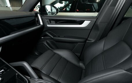 Porsche Cayenne III, 2025 год, 16 610 000 рублей, 9 фотография
