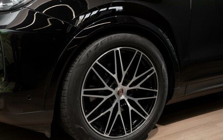 Porsche Cayenne III, 2025 год, 16 610 000 рублей, 17 фотография