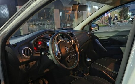 Renault Logan II, 2022 год, 1 200 000 рублей, 8 фотография
