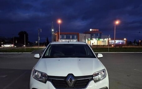 Renault Logan II, 2022 год, 1 200 000 рублей, 3 фотография