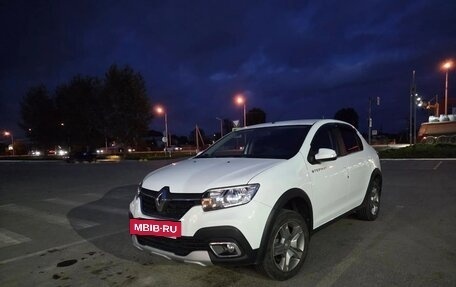 Renault Logan II, 2022 год, 1 200 000 рублей, 4 фотография