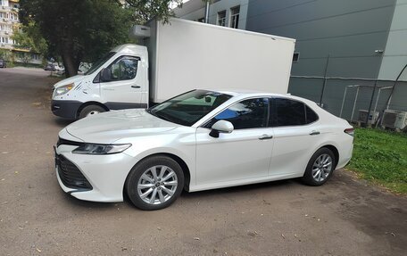 Toyota Camry, 2020 год, 3 000 000 рублей, 5 фотография