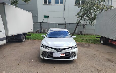 Toyota Camry, 2020 год, 3 000 000 рублей, 4 фотография