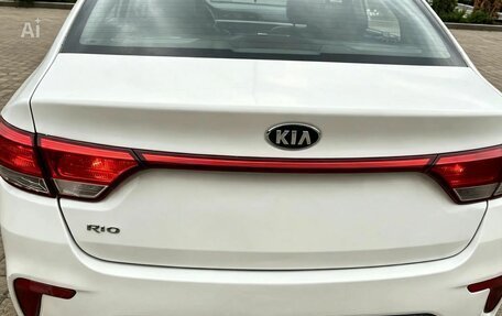 KIA Rio IV, 2019 год, 600 000 рублей, 2 фотография