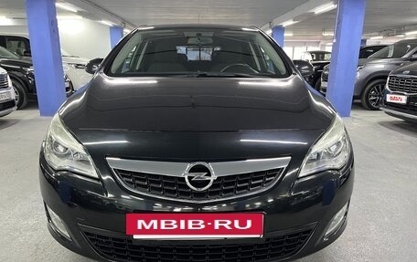 Opel Astra J, 2010 год, 659 000 рублей, 2 фотография
