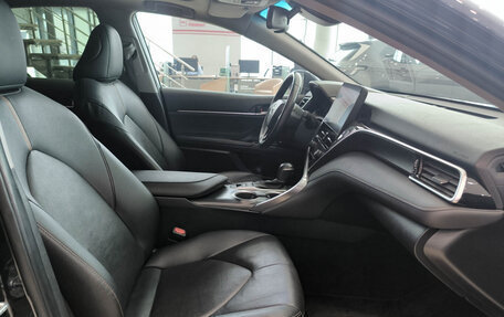 Toyota Camry, 2023 год, 3 750 000 рублей, 15 фотография