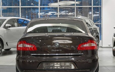 Skoda Superb III рестайлинг, 2012 год, 1 049 000 рублей, 5 фотография