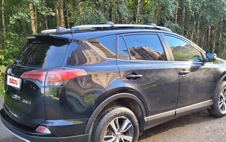 Toyota RAV4, 2018 год, 2 190 000 рублей, 5 фотография