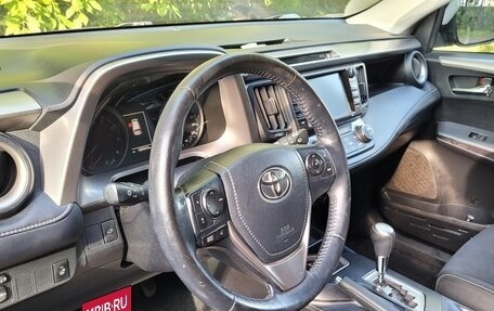 Toyota RAV4, 2018 год, 2 190 000 рублей, 9 фотография