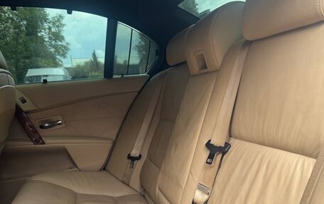 BMW 5 серия, 2005 год, 1 070 000 рублей, 15 фотография