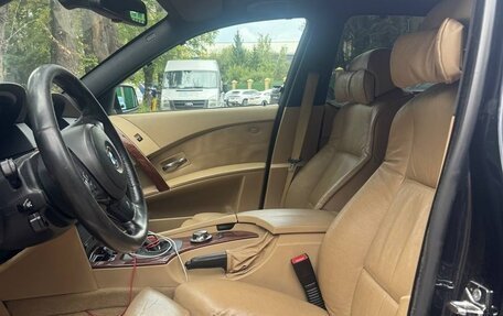 BMW 5 серия, 2005 год, 1 070 000 рублей, 17 фотография